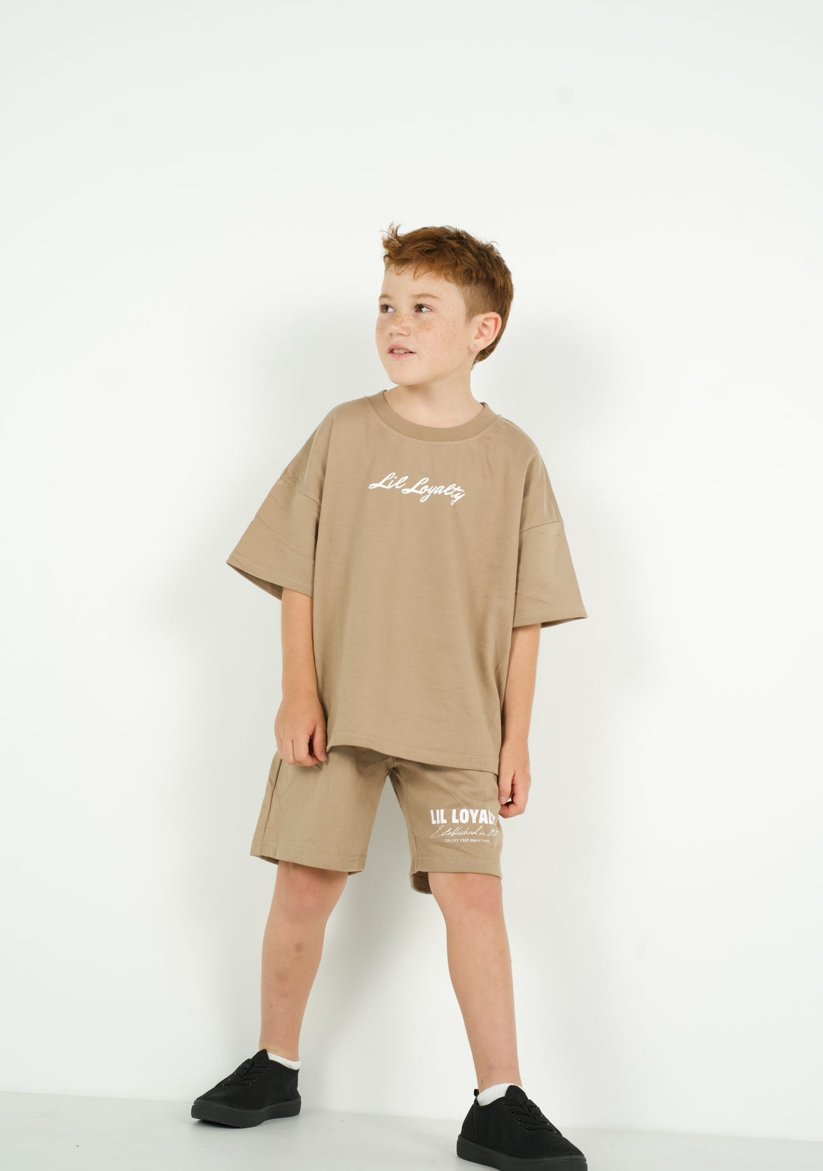 TAN SUMMER SET
