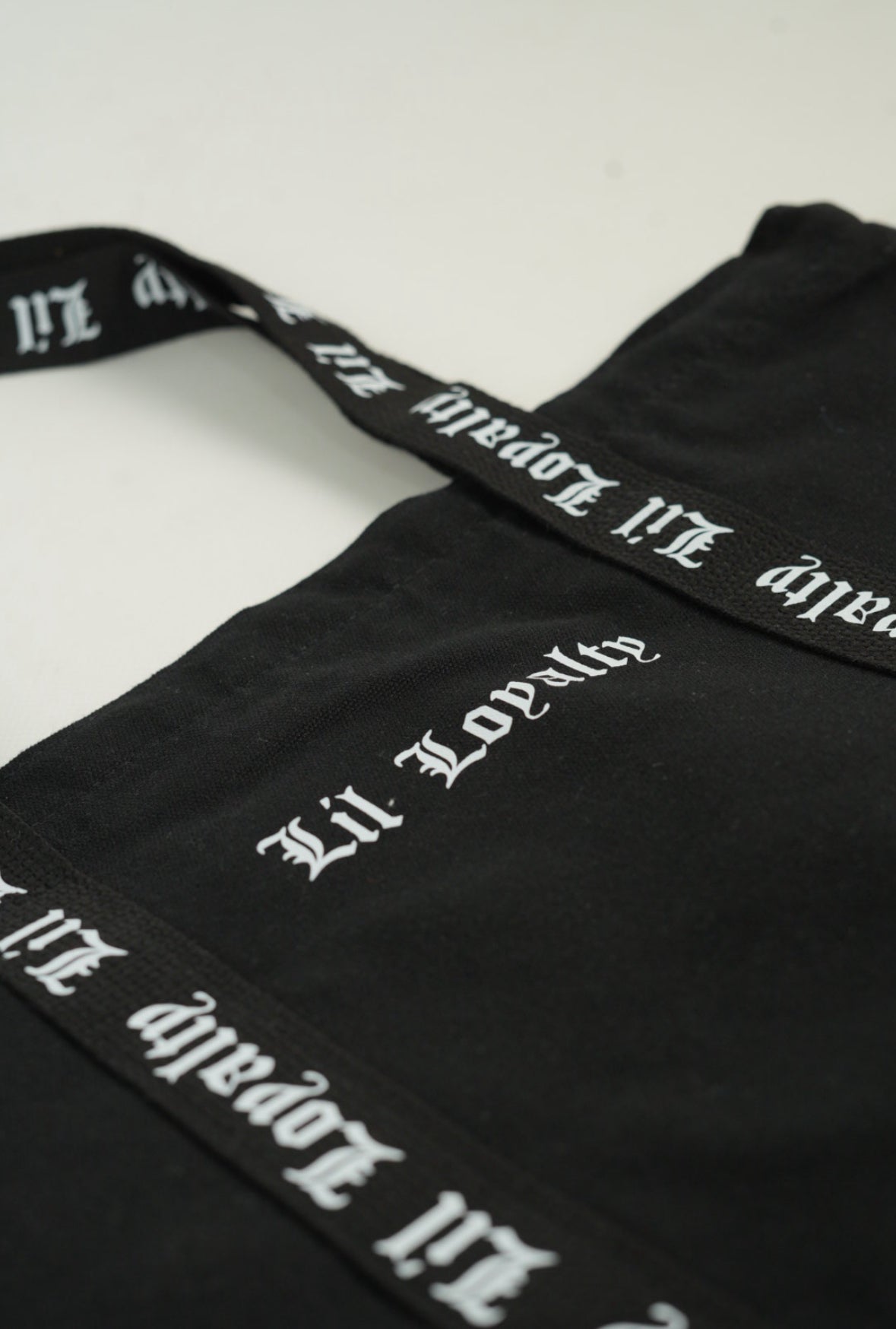 LOYALTY TOTE BAG